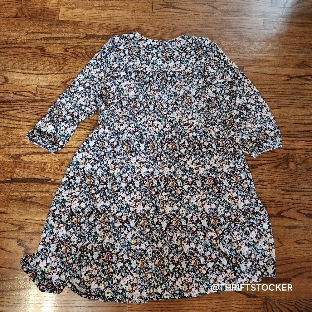 Torrid mini studio surplice tiered dress with pockets - Picture 3 of 9